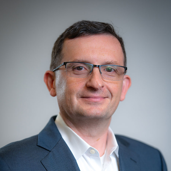 Sam Iosevich Headshot (1)